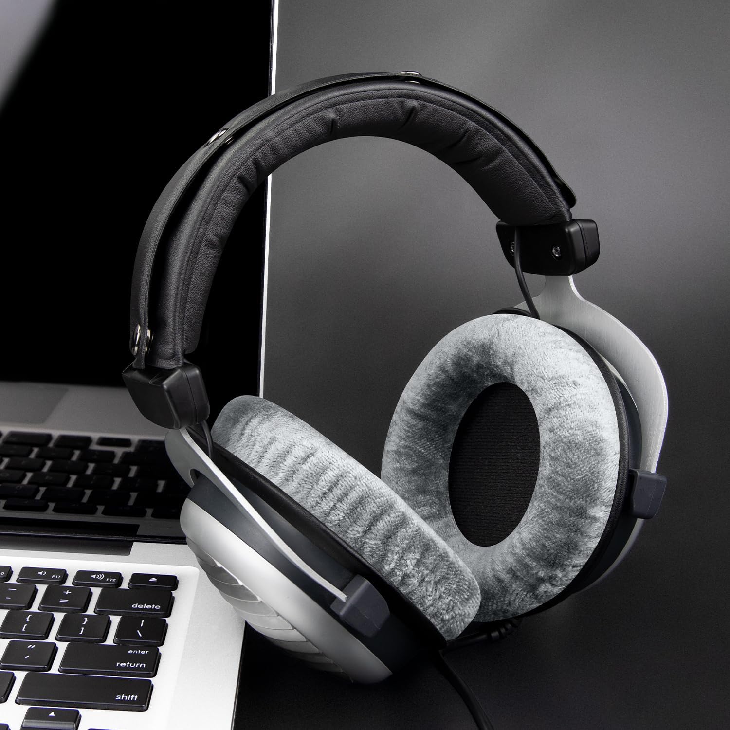 SOULWIT Earpads for Beyerdynamic DT 770 Pro Series (Pro / Pro HT / ALT / Edition), DT 511, DT 801, DT 831, DT 901, HS 300, MMX 300, Custom One PRO Plus, Custom Studio - Velour