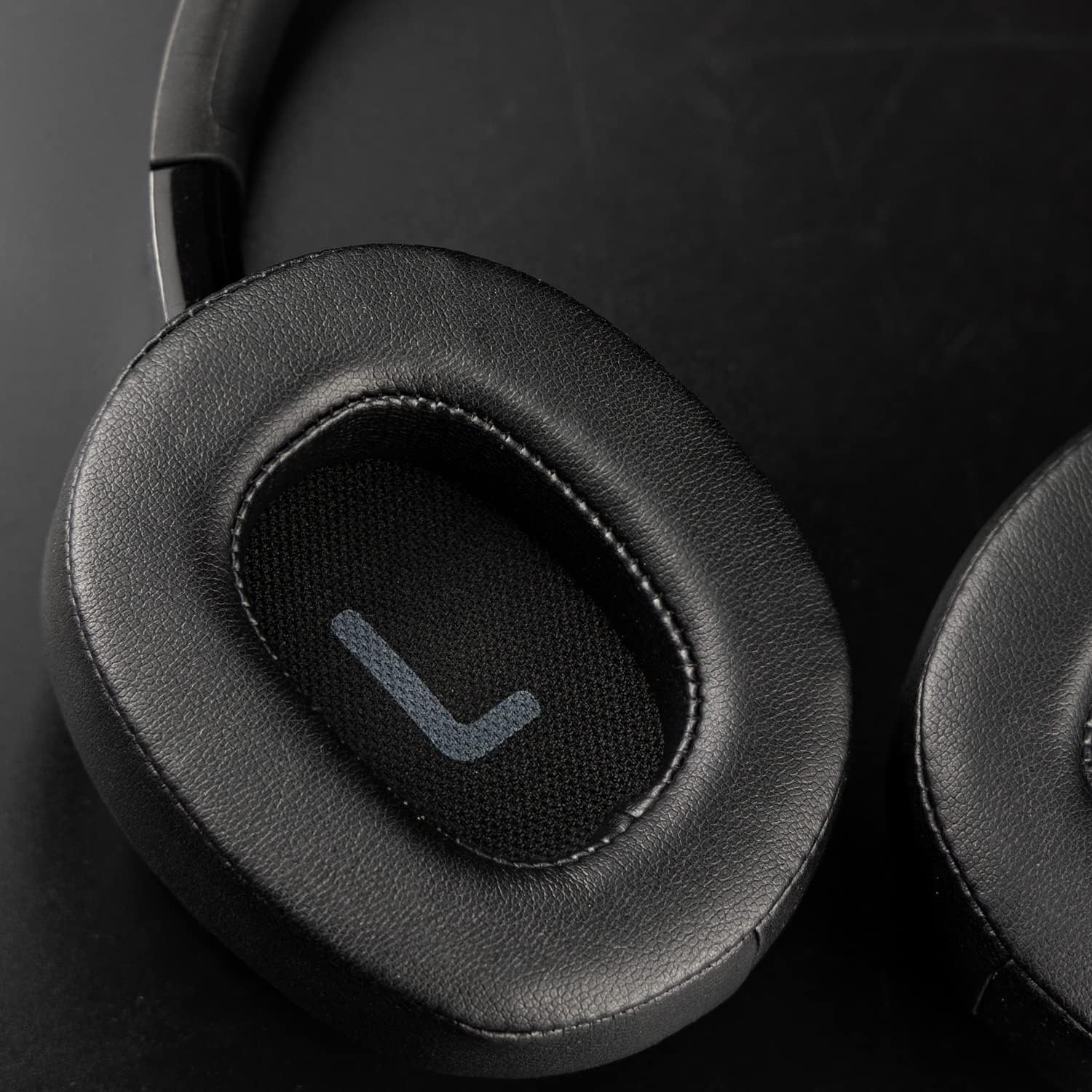 SOULWIT Earpads for JBL Tune 700BT, 710BT, 720BT, 750BTNC, 760NC, 770NC - Protein Leather