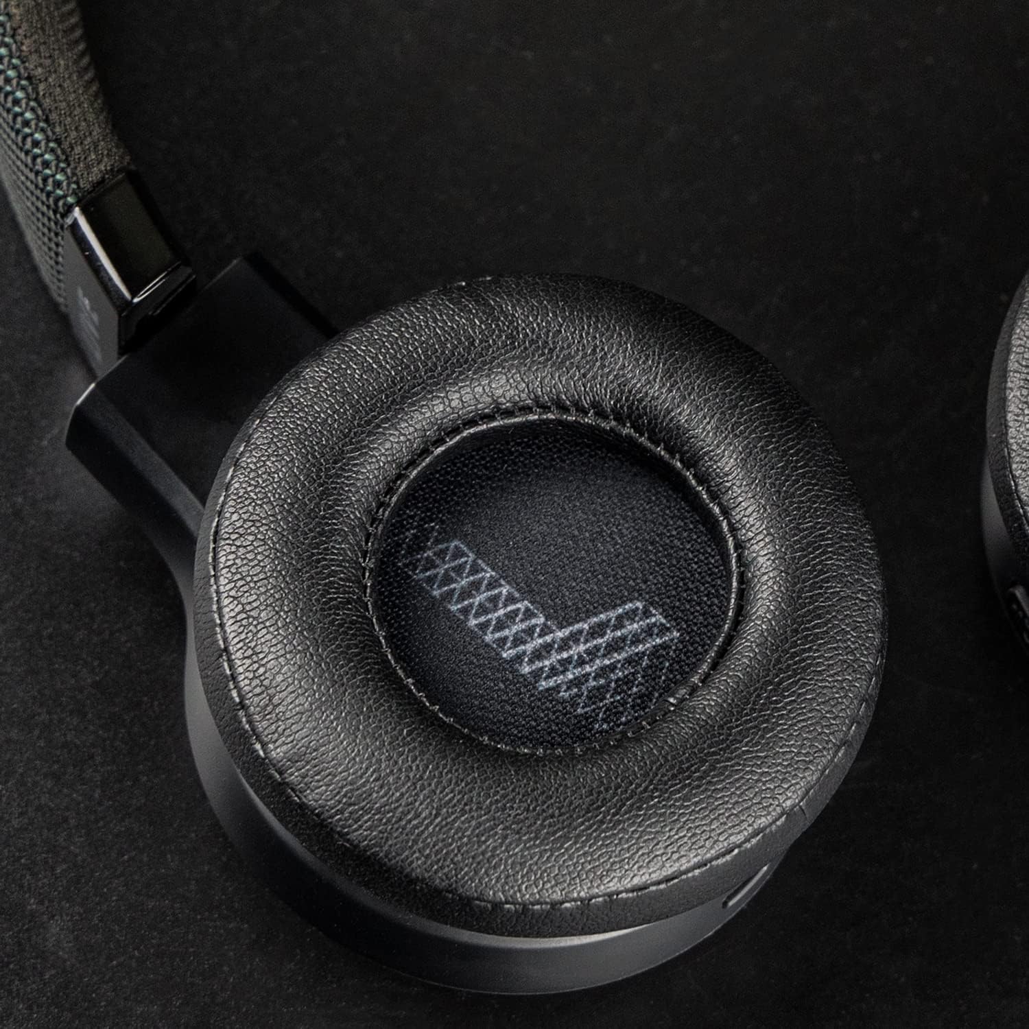 SOULWIT Earpads for JBL Live 400BT - Protein Leather