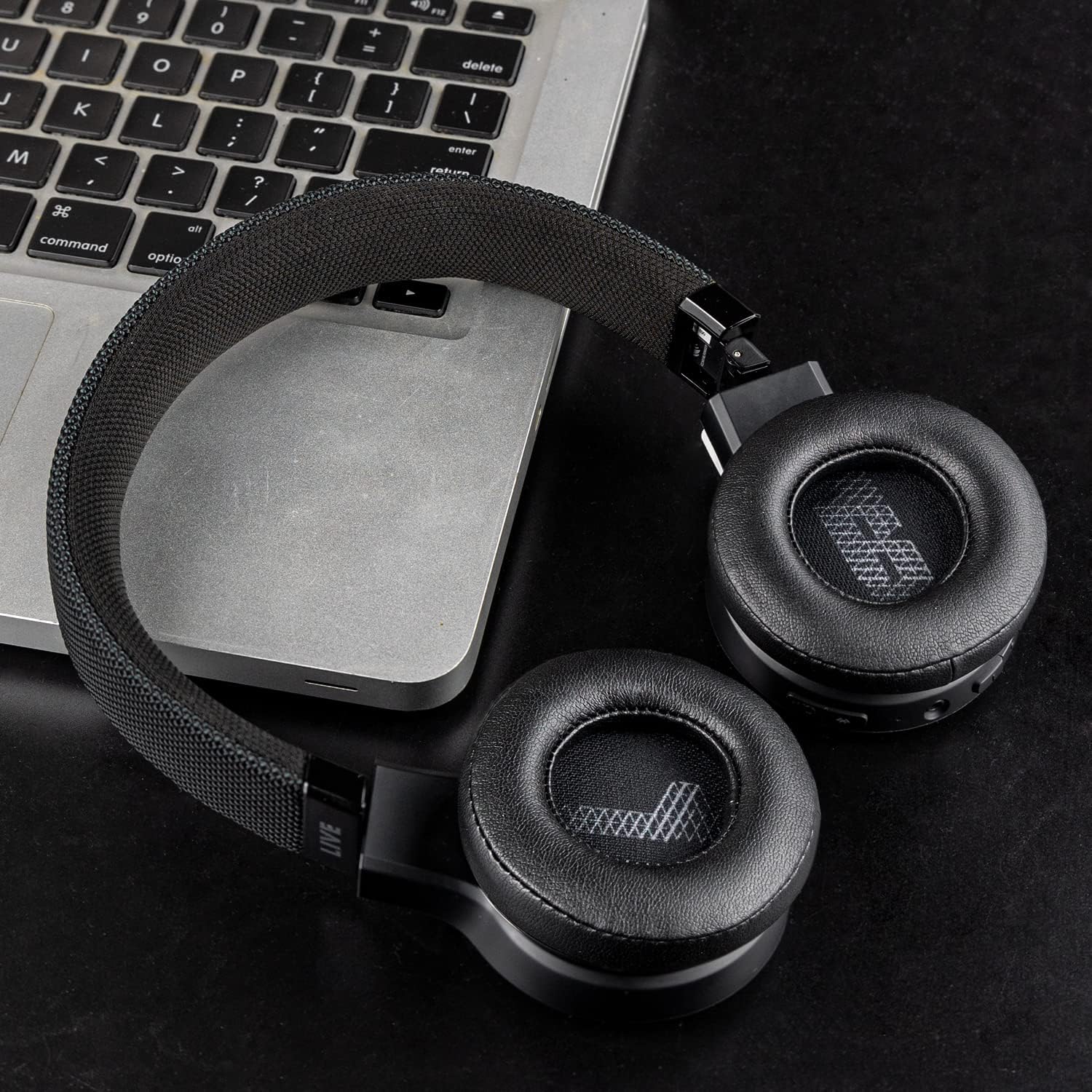 SOULWIT Earpads for JBL Live 400BT - Protein Leather